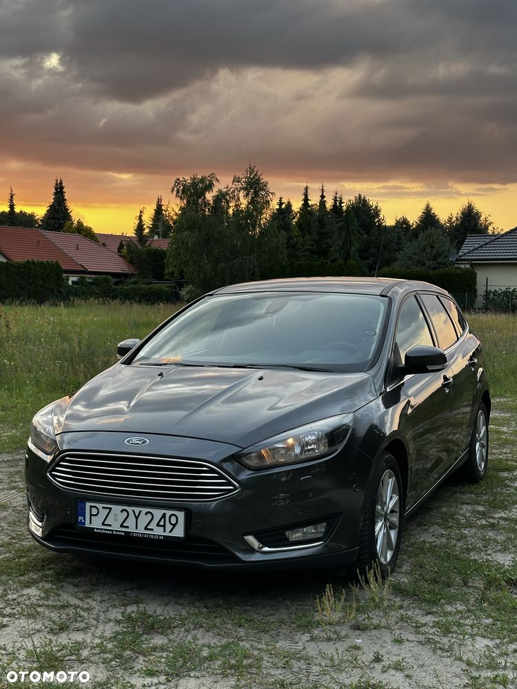 Ford Focus - 1