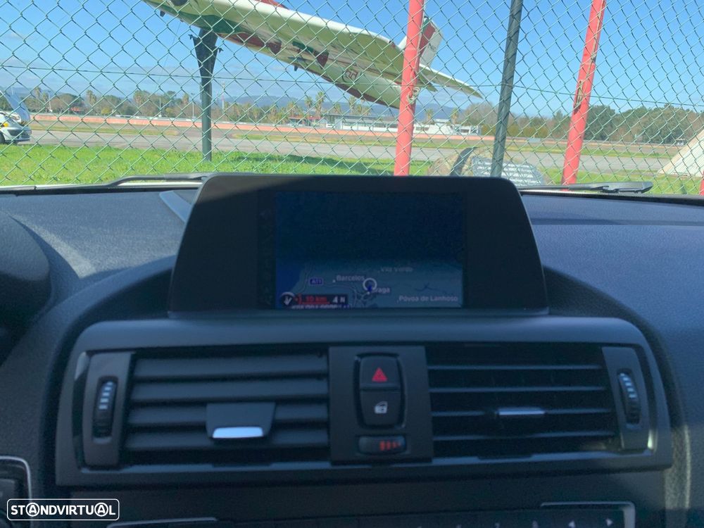 BMW 120 d Pack M - 26