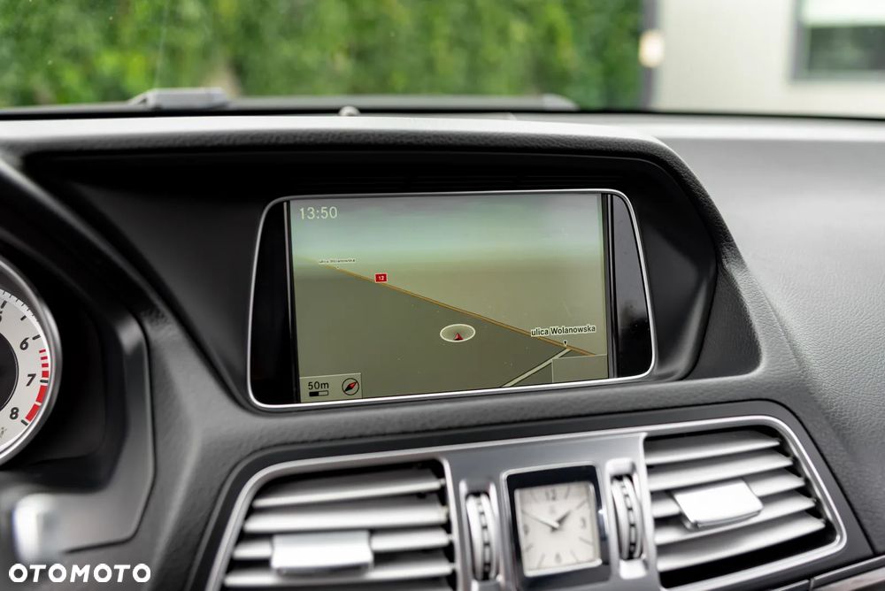 Mercedes-Benz Klasa E 350 BlueEFFICIENCY 7G-TRONIC Avantgarde - 24