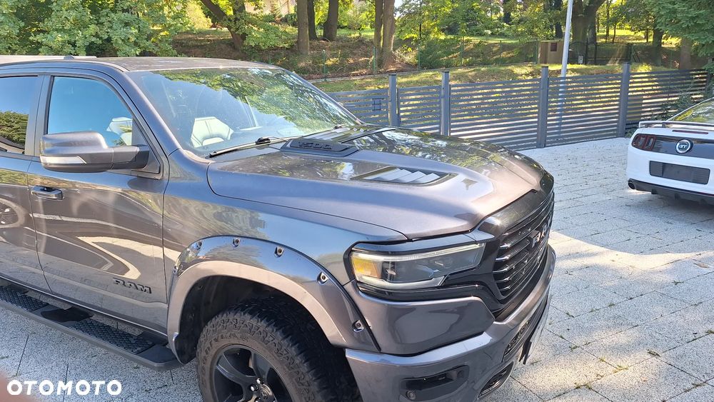 RAM 1500 5.7 Crew Cab Bighorn - 9