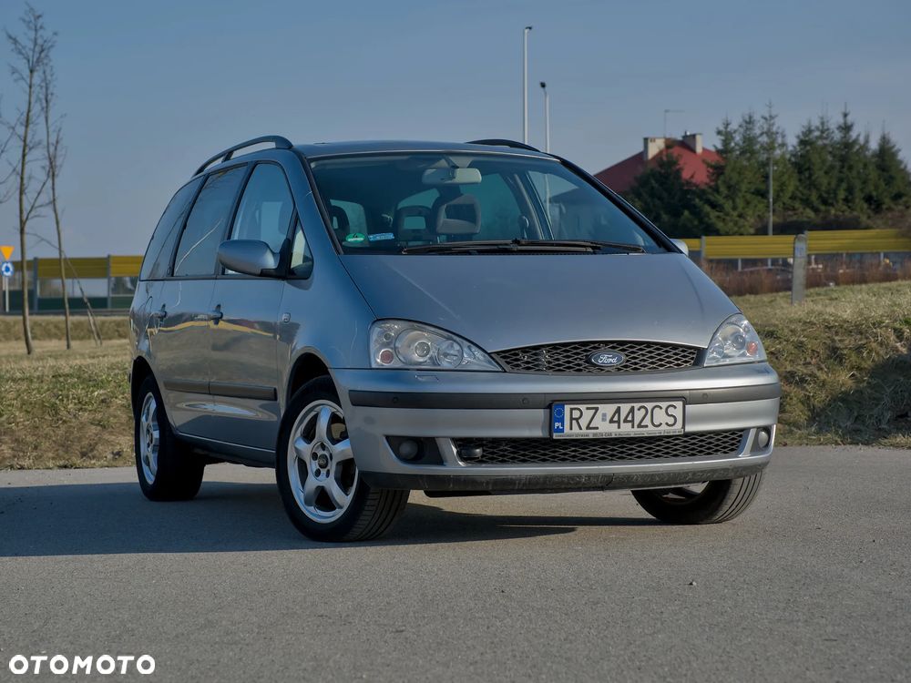 Ford Galaxy 1.9 TDI Ghia - 17