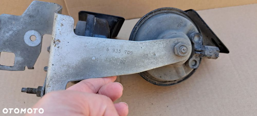 Klakson komplet z mocowaniem BMW E60 E61 - 2