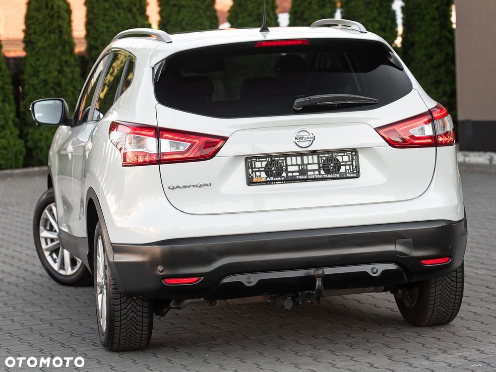Nissan Qashqai 1.2 DIG-T N-Connecta EU6 - 13