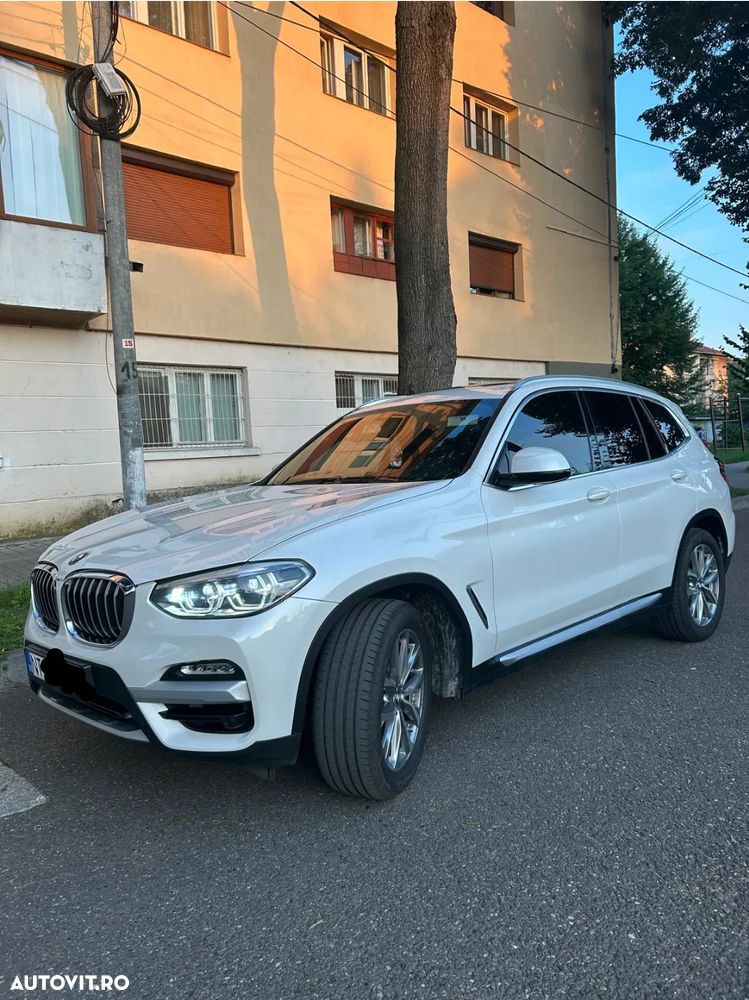 BMW X3 xDrive30i AT Luxury Line - 1