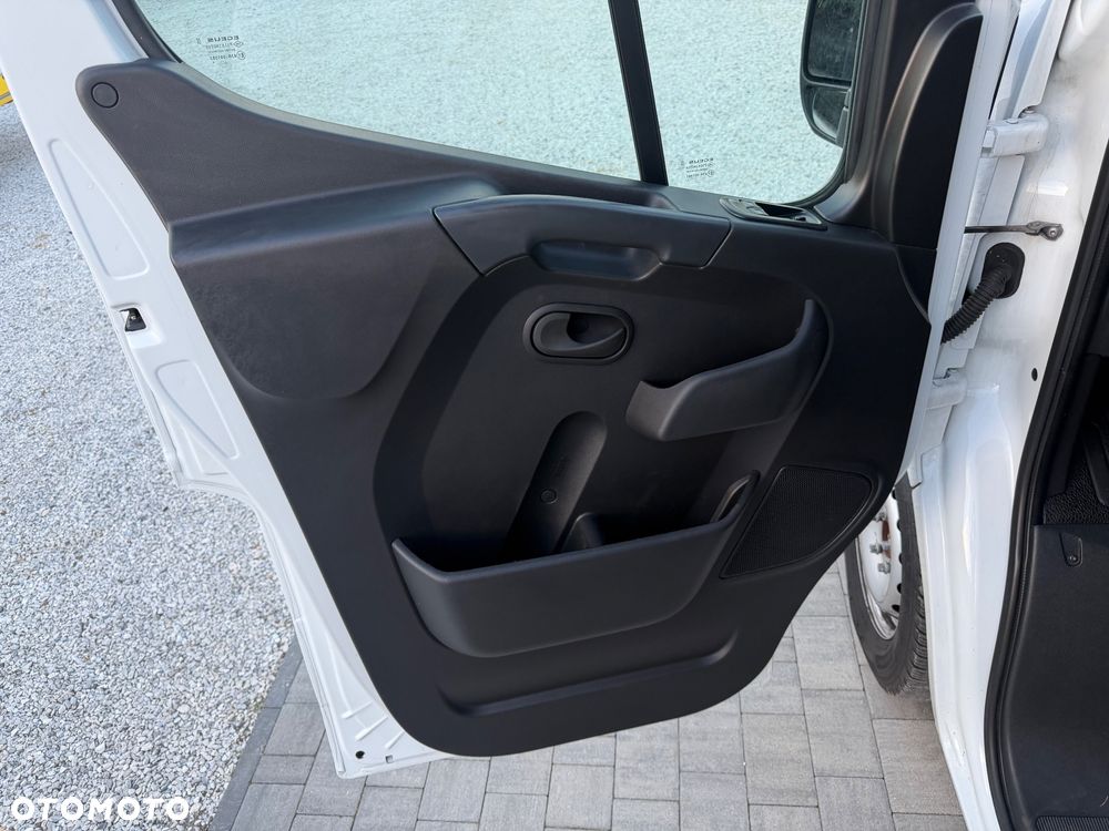 Renault Master 10EP - 11