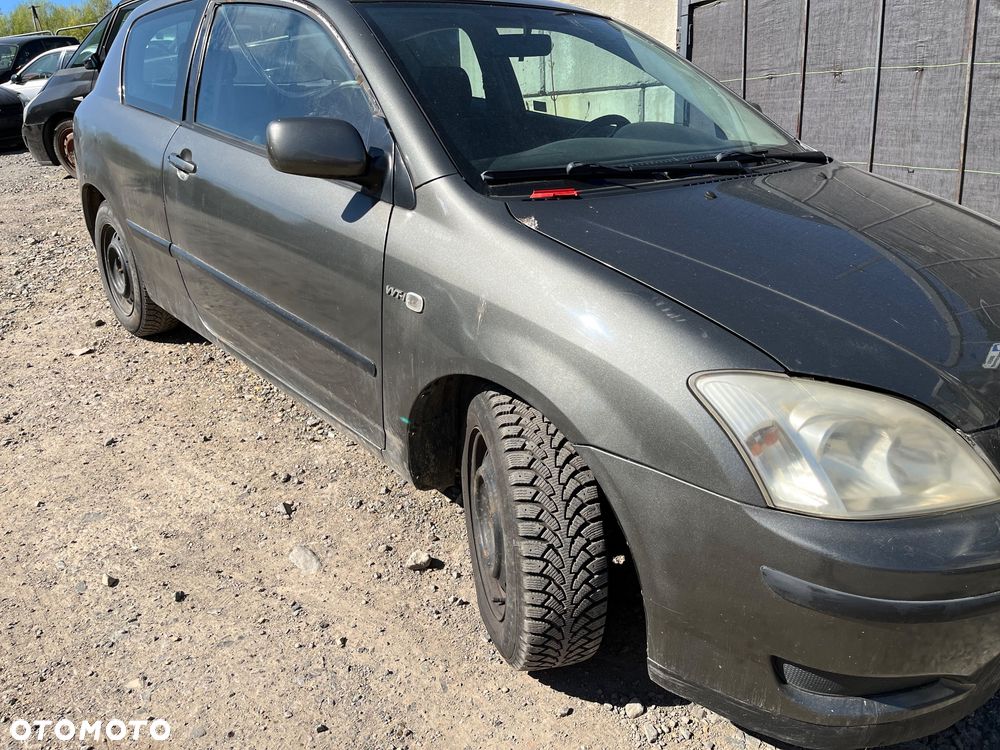 Maska Toyota Corolla E12 - 2