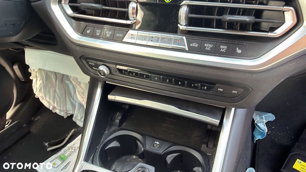 BMW Seria 3 320d Luxury Line - 30
