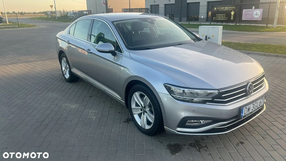 Volkswagen Passat 2.0 TSI Elegance DSG - 1