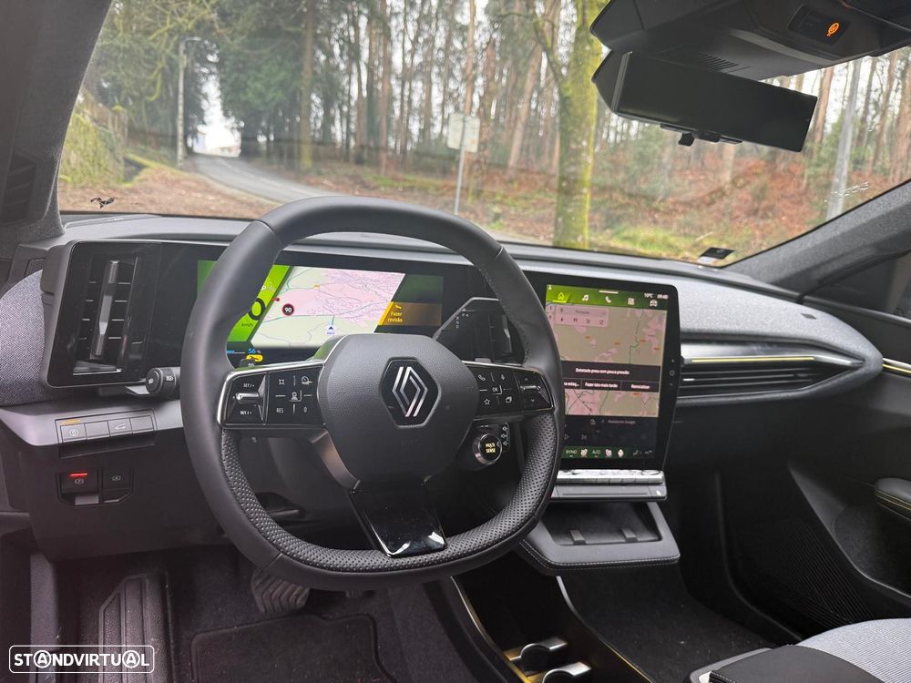 Renault Scénic E-Tech 220 Long Range Techno - 9