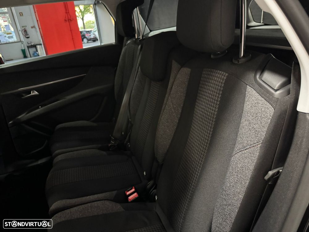 Peugeot 5008 BlueHDI 130 EAT8 Active Business-Pack - 40