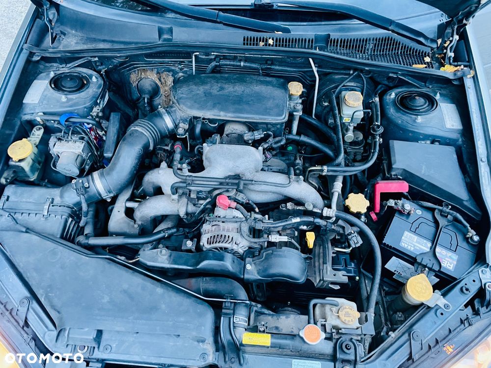 Subaru Legacy 2.0R Trend - 10