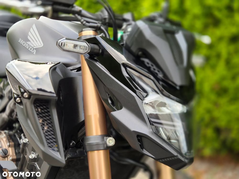 Honda CB - 13