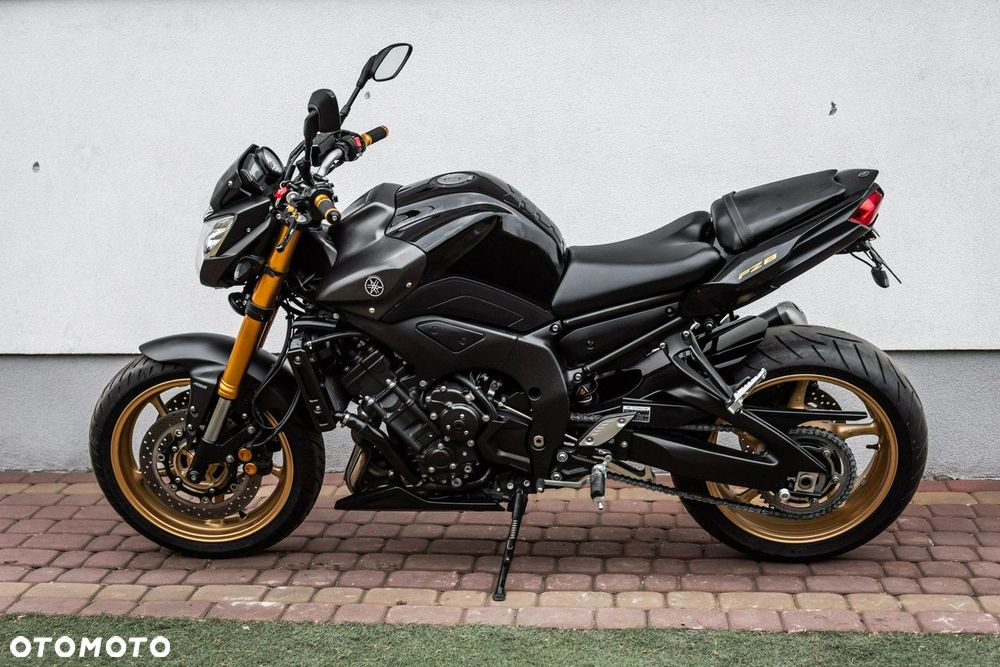 Yamaha FZ - 7