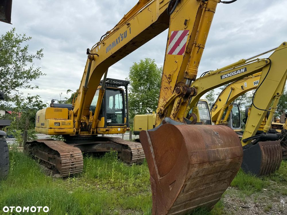 Komatsu PC240 - 6