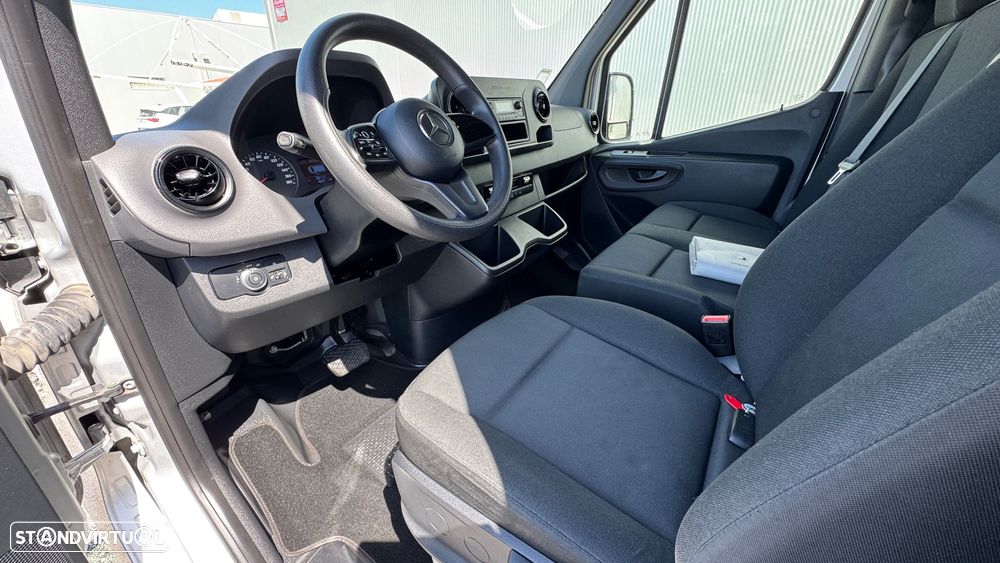 Mercedes-Benz Sprinter 314 CDI37 CX Automática - 18