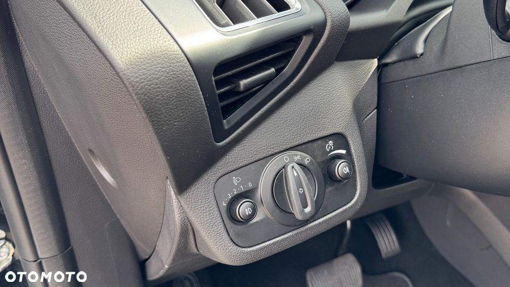 Ford C-MAX 1.5 TDCi Start-Stop-System Titanium - 12