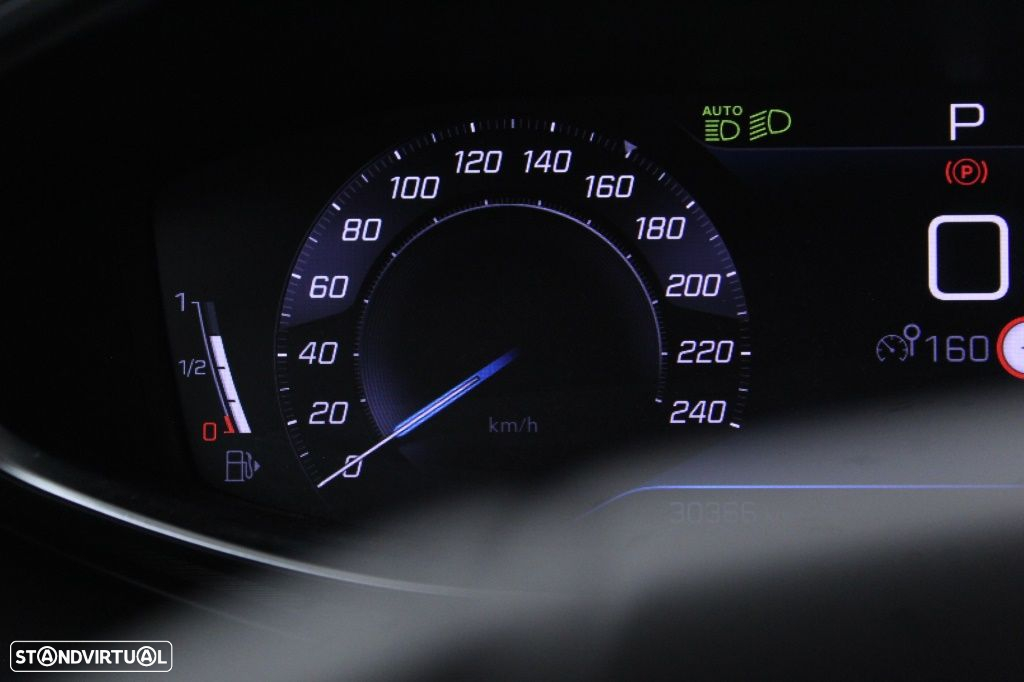 Peugeot 5008 1.2 PureTech Allure Pack EAT8 - 27