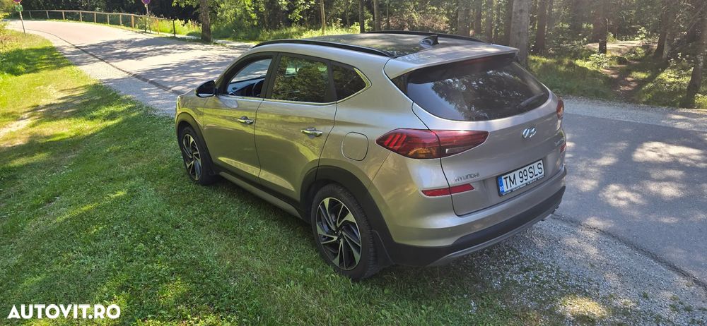 Hyundai Tucson 2.0 CRDI 4WD 8AT Luxury - 5