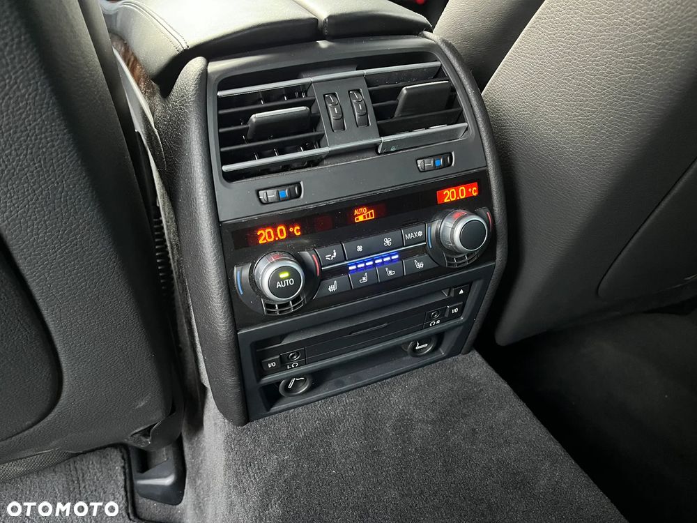 BMW Seria 7 760Li - 15
