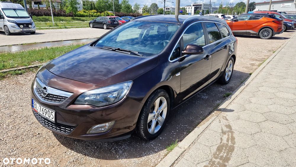 Opel Astra 1.7 CDTI Cosmo - 4
