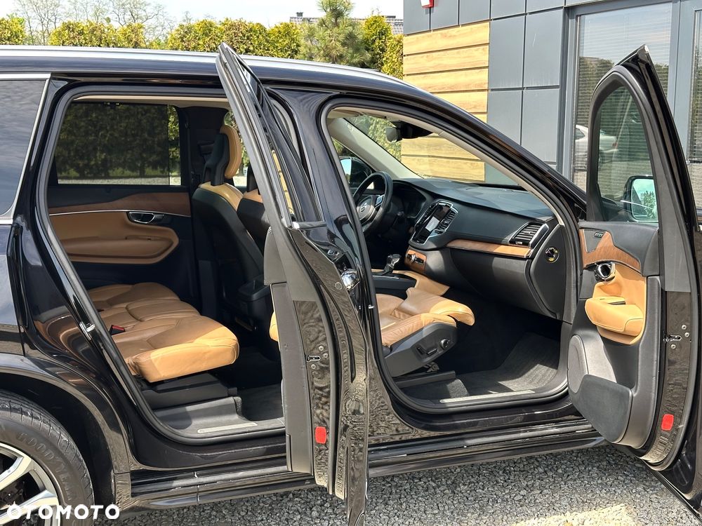 Volvo XC 90 D5 AWD Geartronic Inscription - 9