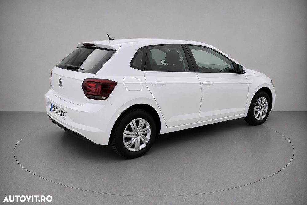 Volkswagen Polo - 13