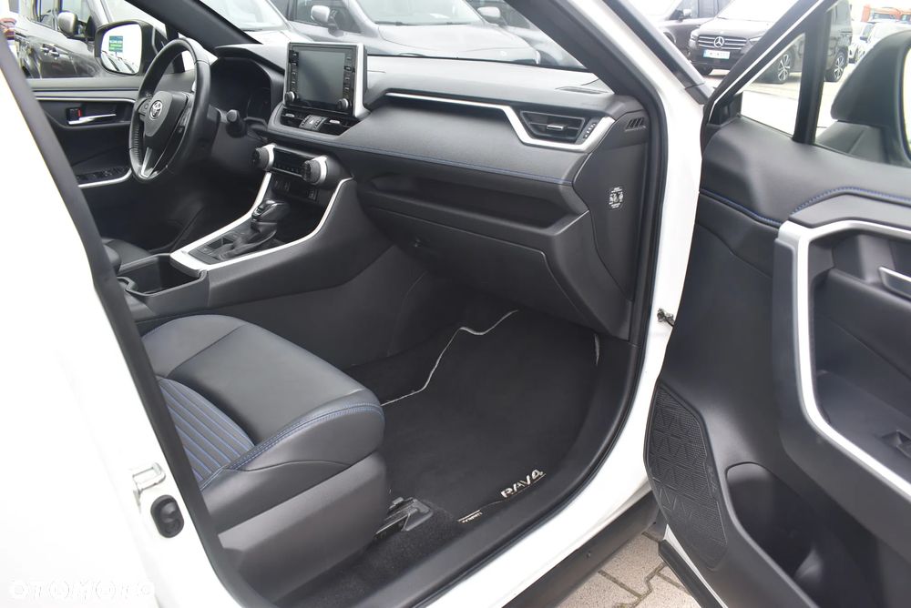 Toyota RAV4 2.5 Hybrid Selection 4x2 - 17