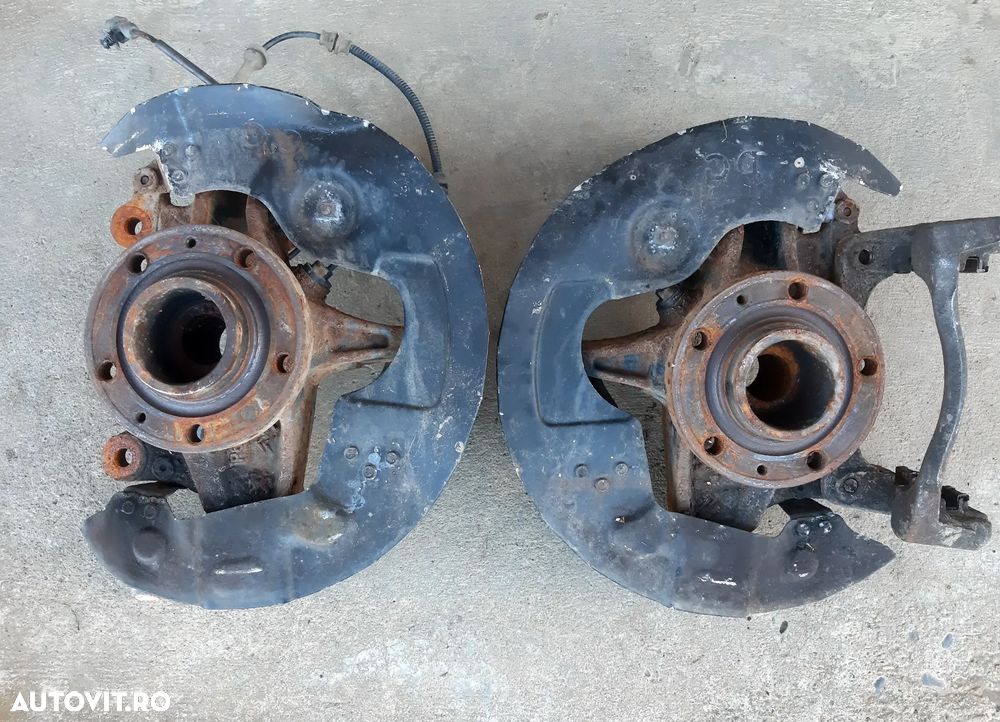 Fuzete fata stanga / dreapta PEUGEOT 308 II (T9) 1.6 HDI  fabr. 2014 -- - 1