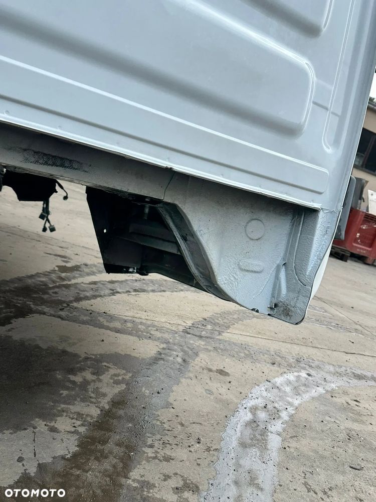 KABINA IVECO DAILY 2006-2013 - 7