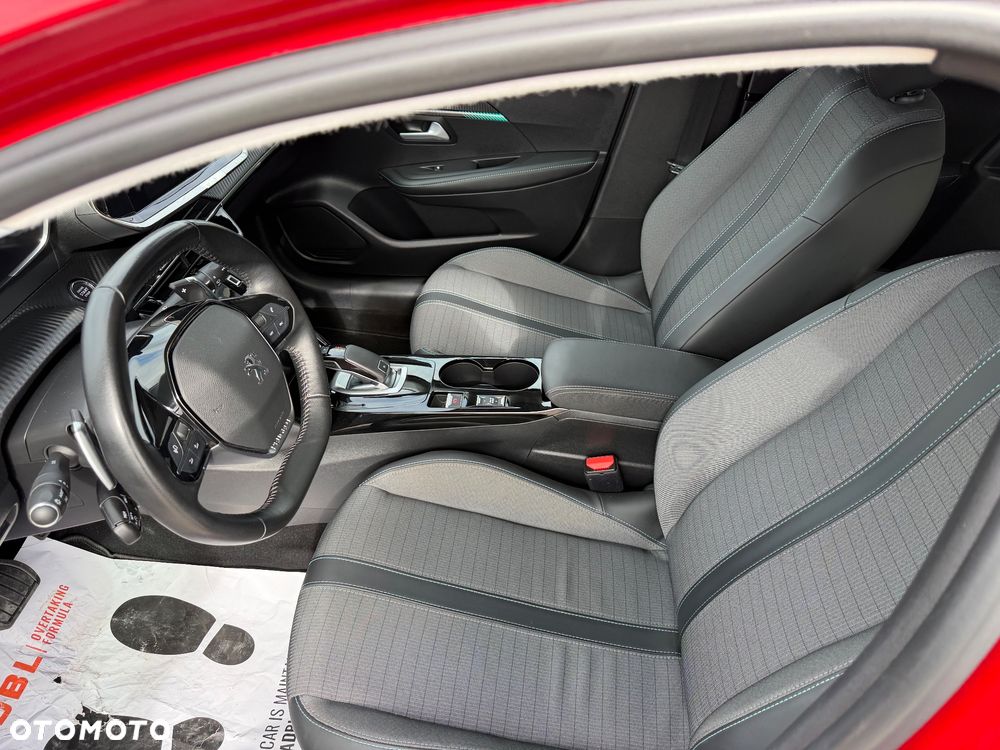 Peugeot 208 Hybrid 100 e-DSC6 Allure - 16