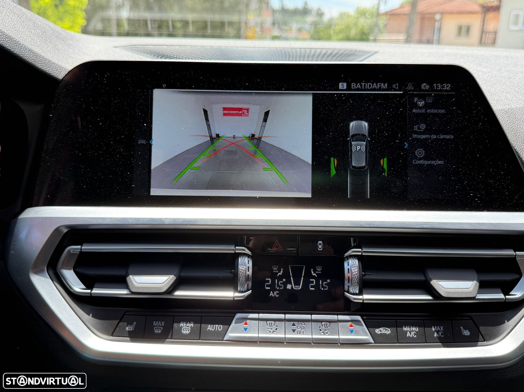 BMW 330 e Touring Pack M Auto - 27