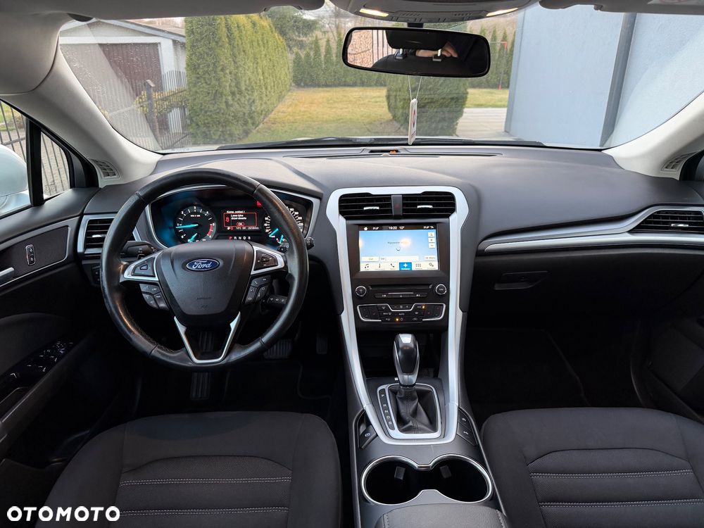 Ford Mondeo 2.0 TDCi Titanium PowerShift - 8