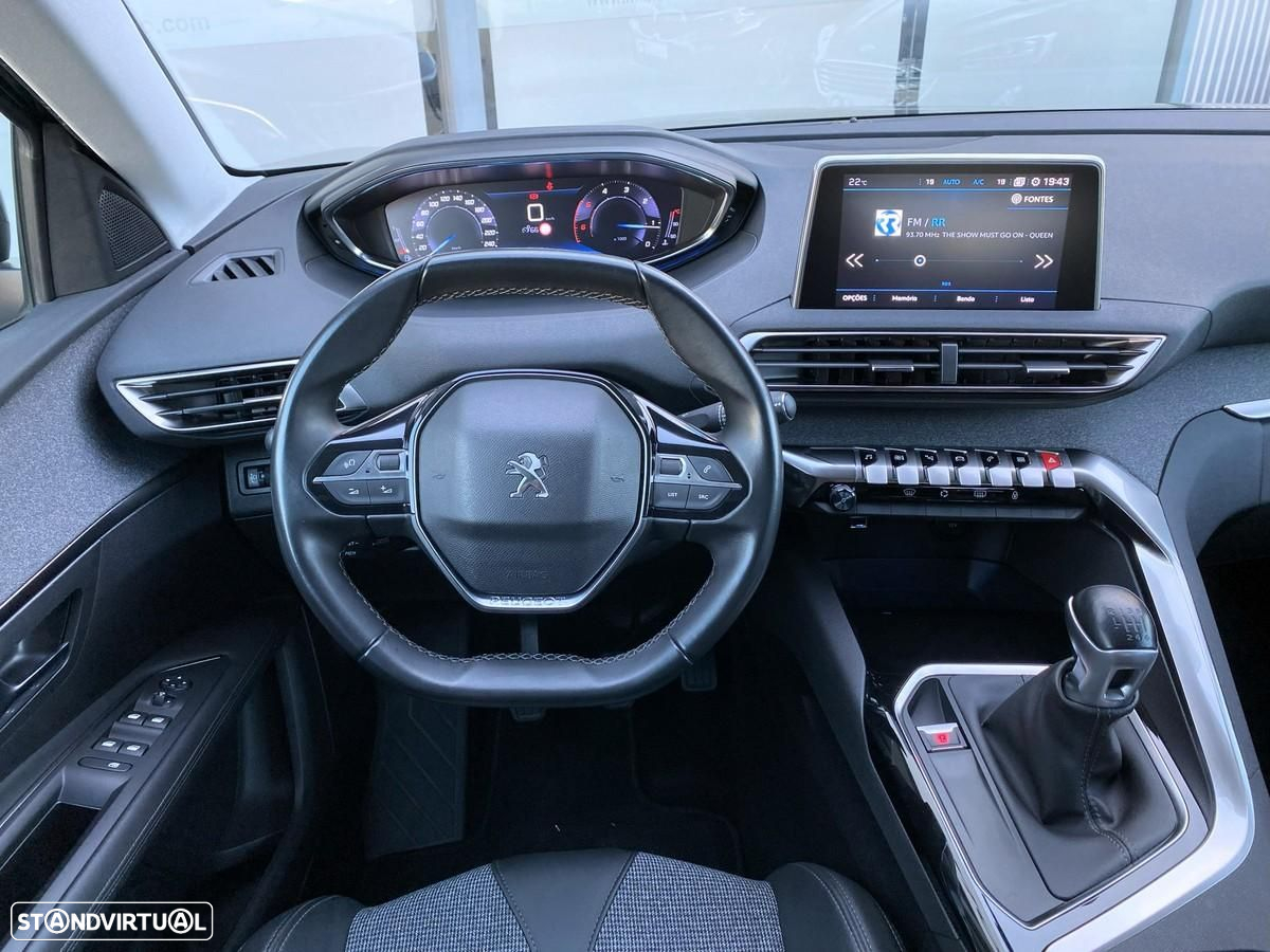 Peugeot 3008 1.5 BlueHDi Allure - 4