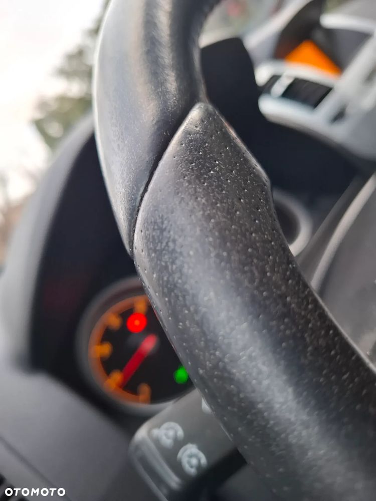 Opel Zafira 1.9 CDTI Essentia ActiveSelect - 23