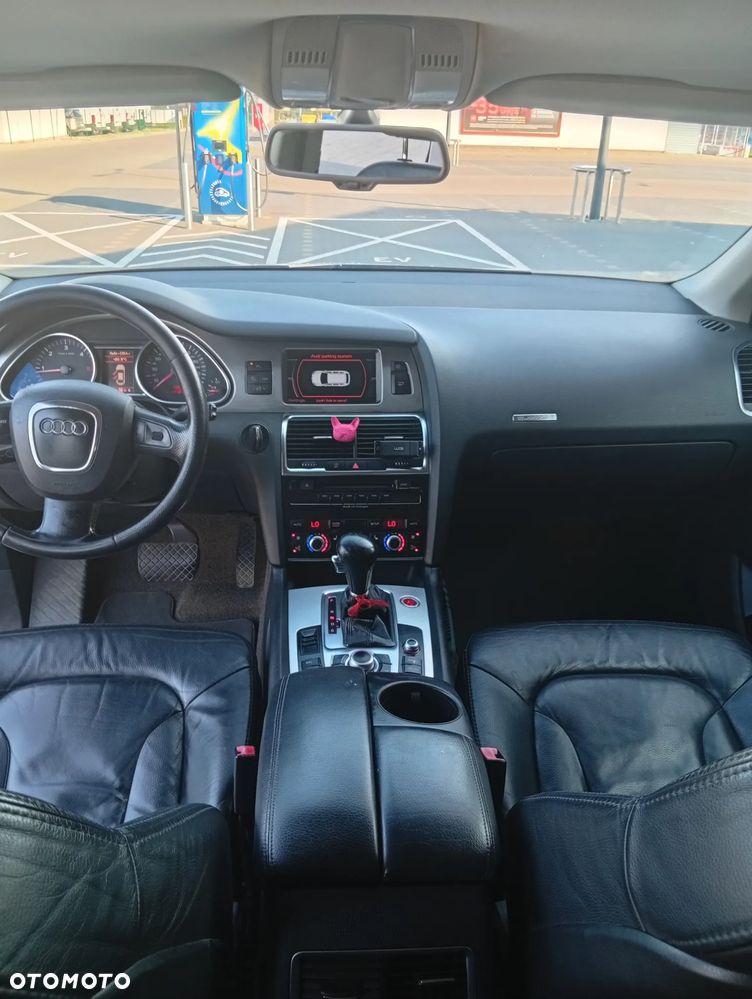 Audi Q7 - 13