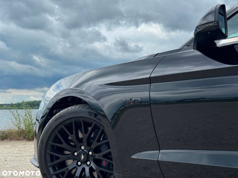 Ford Mustang 5.0 V8 GT - 11