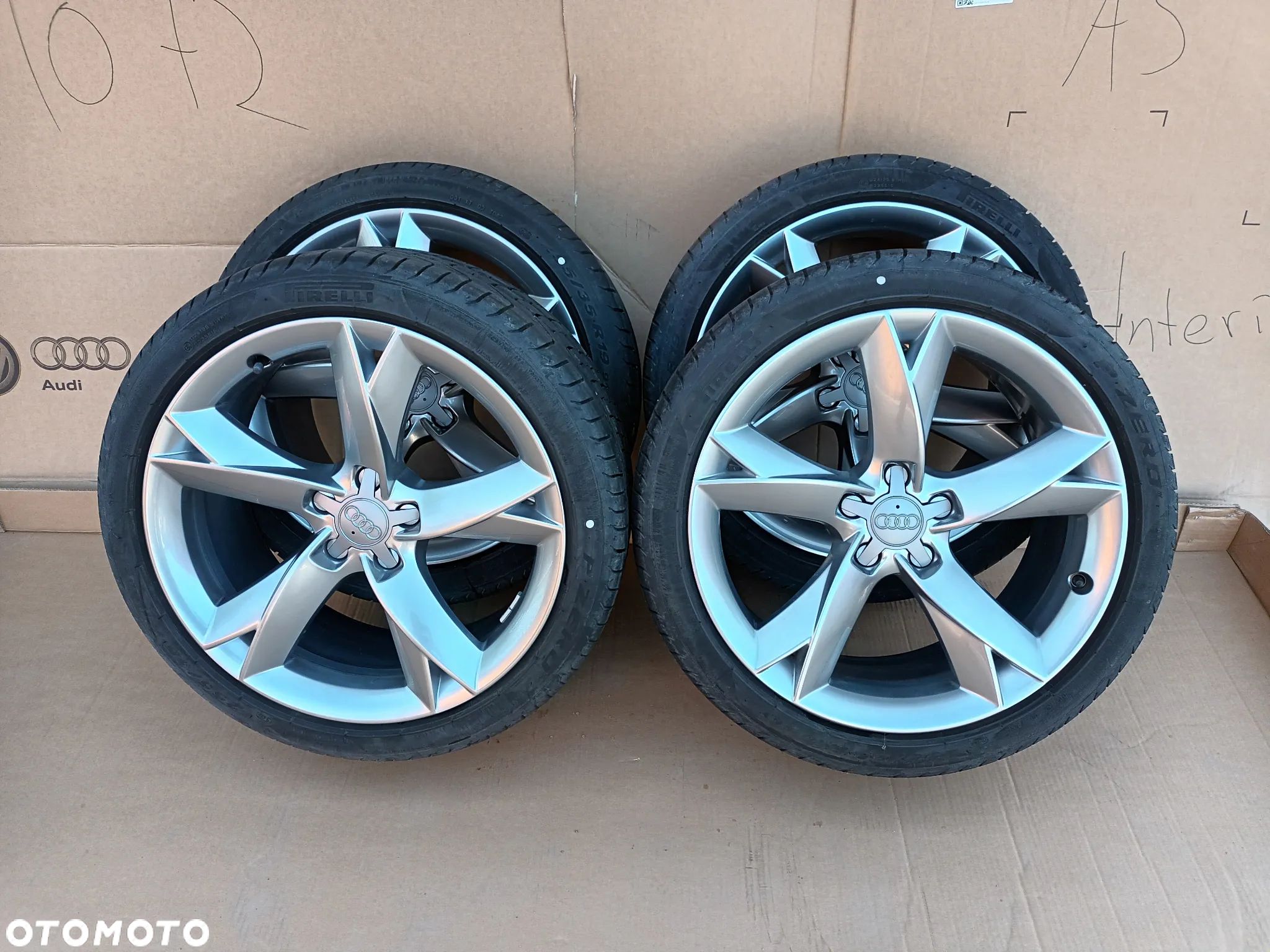 Koła 19 cali Audi A5 8T A4 OPONY Pirelli Pzero 255/35R19 felgi 8T0601025CK 24km - 1
