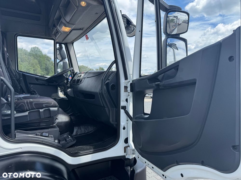 Iveco Eurocargo 190EL28 IZOTERMA 21palet WINDA Import Francja - 32