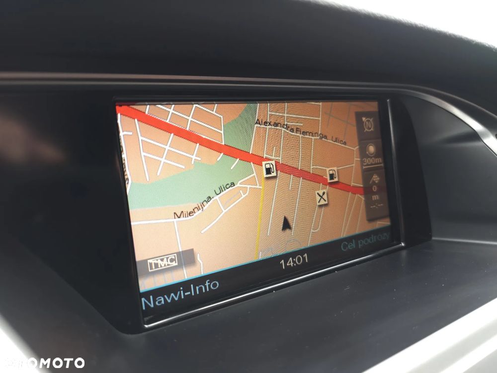 Audi S4 Avant S tronic - 16
