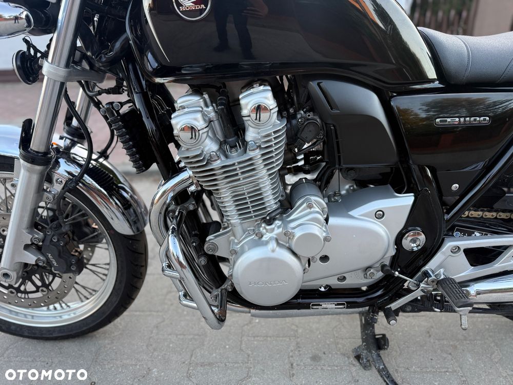 Honda CB - 27