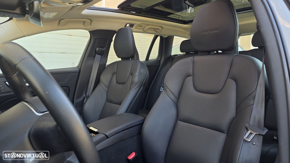 Volvo V60 2.0 T8 AWD TE Inscription - 22