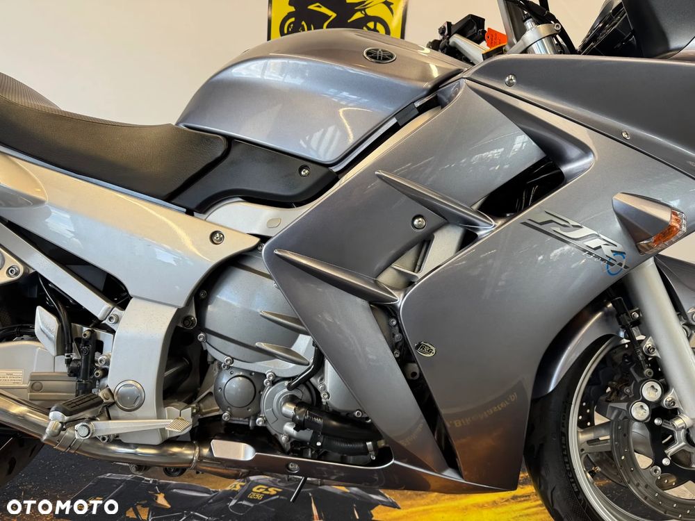 Yamaha FJR - 13