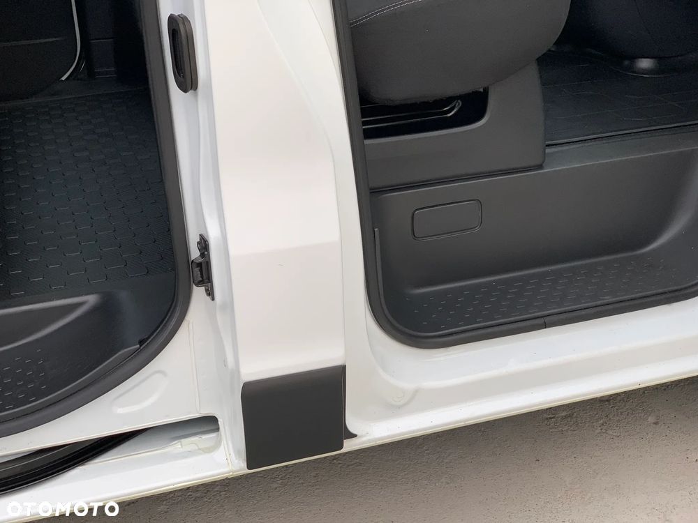 Renault Trafic - 30