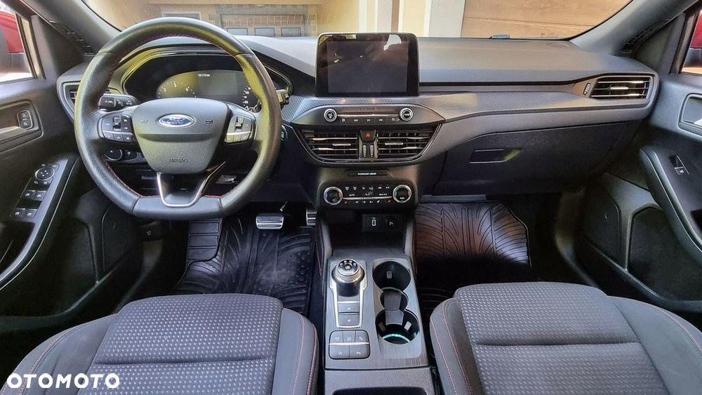 Ford Focus - 14