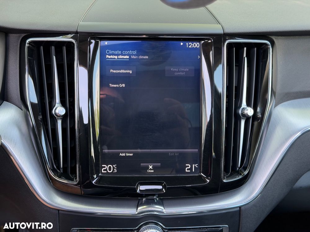 Volvo XC 60 Recharge T8 Twin Engine eAWD Inscription - 29