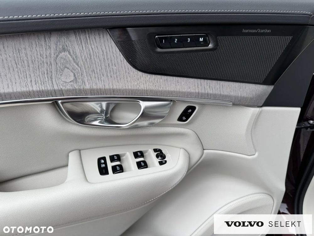 Volvo XC 90 T8 AWD Plug-In Hybrid Ultra Bright 7os - 10