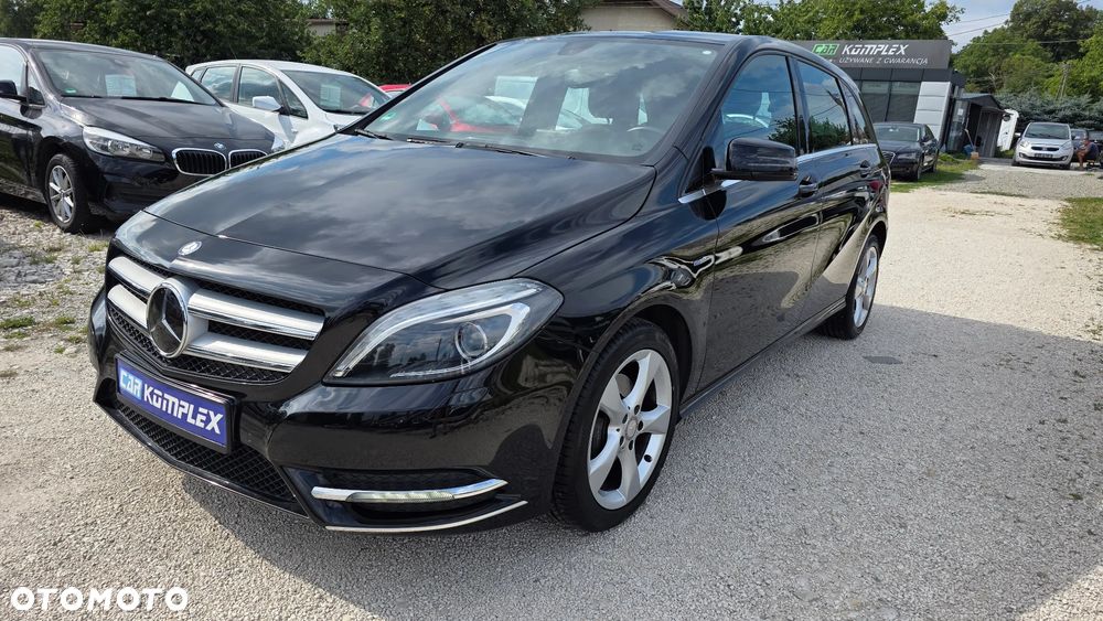 Mercedes-Benz Klasa B 180 BlueEFFICIENCY Edition 1 - 1
