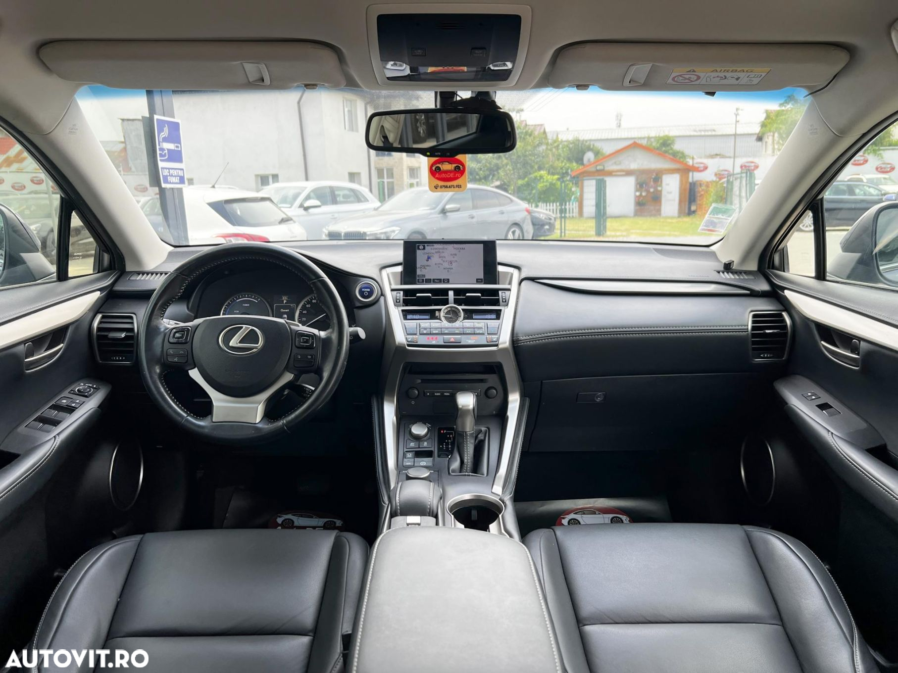 Lexus Seria NX - 7