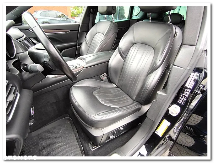 Maserati Levante Q4 Executive - 31