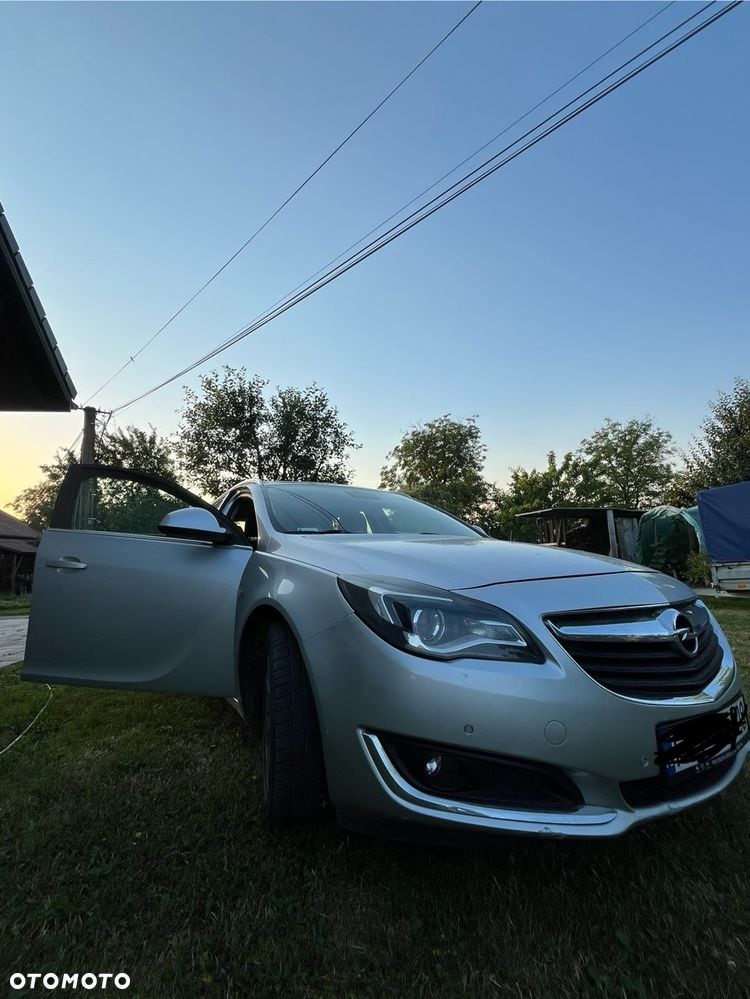 Opel Insignia - 1